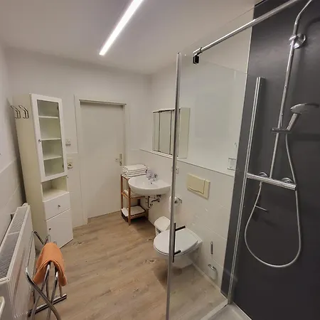 Haus Am Berg - Grosses Haus Mit Sauna Fuer Bis Zu 10 Personen Unweit Vom Skihang Feriehus Oberwiesenthal