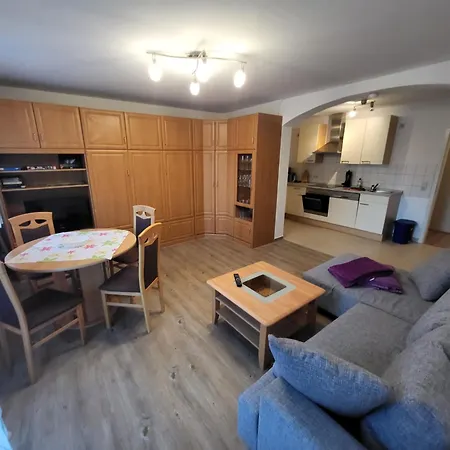 Haus Am Berg - Grosses Haus Mit Sauna Fuer Bis Zu 10 Personen Unweit Vom Skihang Feriehus Oberwiesenthal