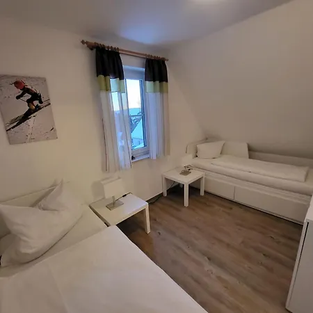 Haus Am Berg - Grosses Haus Mit Sauna Fuer Bis Zu 10 Personen Unweit Vom Skihang * Oberwiesenthal