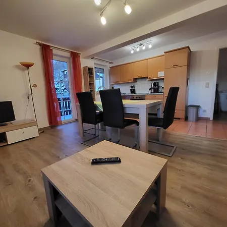 Haus Am Berg - Grosses Haus Mit Sauna Fuer Bis Zu 10 Personen Unweit Vom Skihang Nyaraló Oberwiesenthal