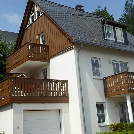 Haus Am Berg - Grosses Haus Mit Sauna Fuer Bis Zu 10 Personen Unweit Vom Skihang