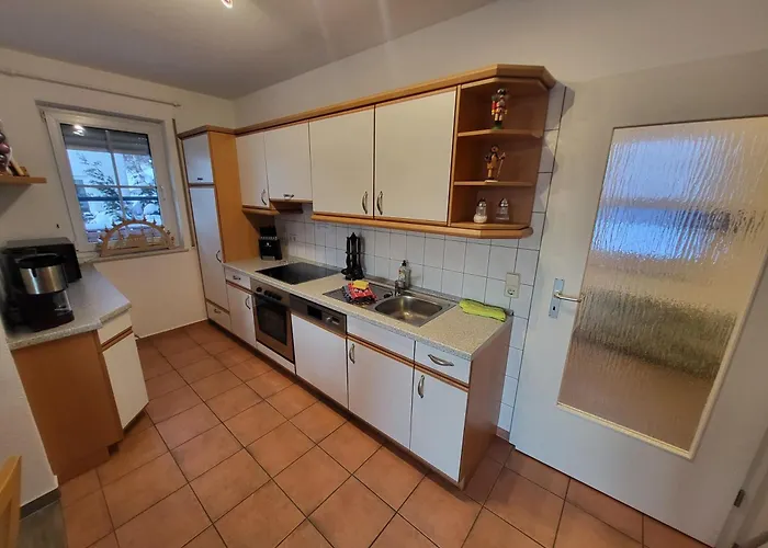 Haus Am Berg - Grosses Haus Mit Sauna Fuer Bis Zu 10 Personen Unweit Vom Skihang