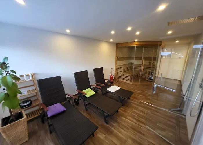 Haus Am Berg - Grosses Haus Mit Sauna Fuer Bis Zu 10 Personen Unweit Vom Skihang بيت للعطل
