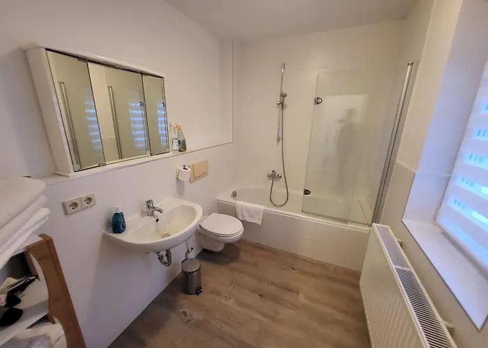 Haus Am Berg - Grosses Haus Mit Sauna Fuer Bis Zu 10 Personen Unweit Vom Skihang بيت للعطل